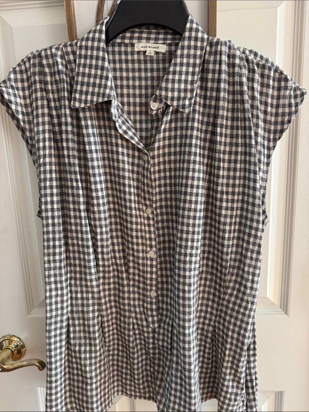 Max Studio Black & White Gingham Button-Front Shirt